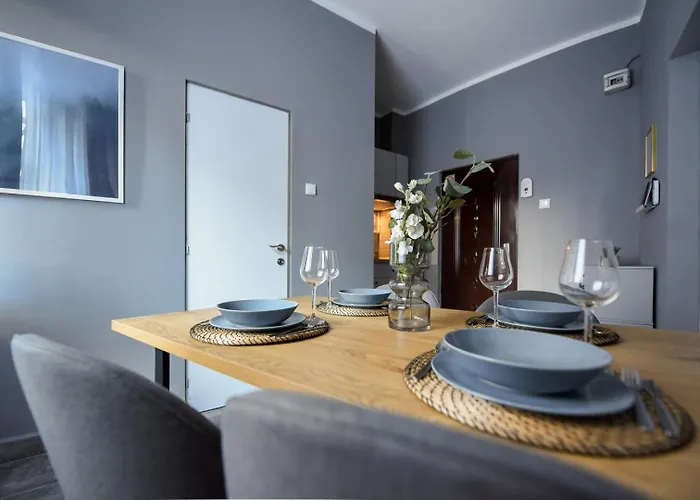 Center Getaway - Cozy For Your Perfect