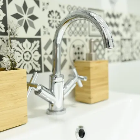 Center Getaway - Cozy For Your Perfect Апартаменты