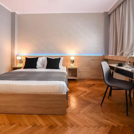 Center Getaway - Cozy For Your Perfect