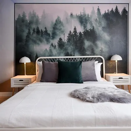 Апартаменты Center Getaway - Cozy For Your Perfect *