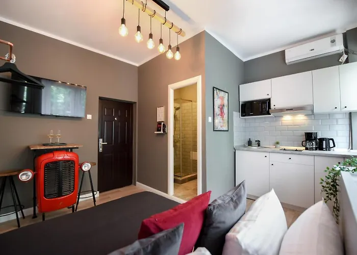 Center Getaway - Cozy For Your Perfect