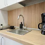Apartmán Center Getaway - Cozy For Your Perfect